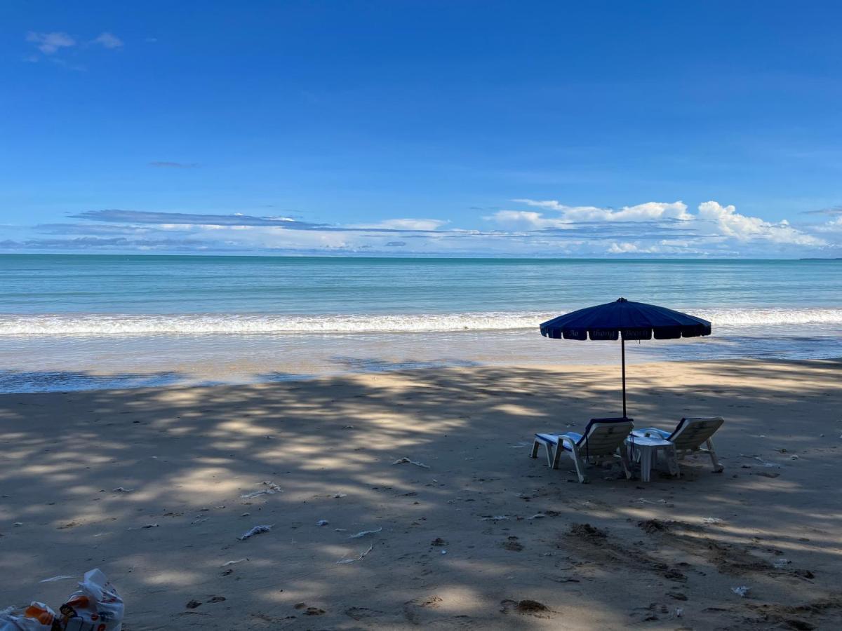 Ao Thong Beach Resort Bang Sak Bagian luar foto