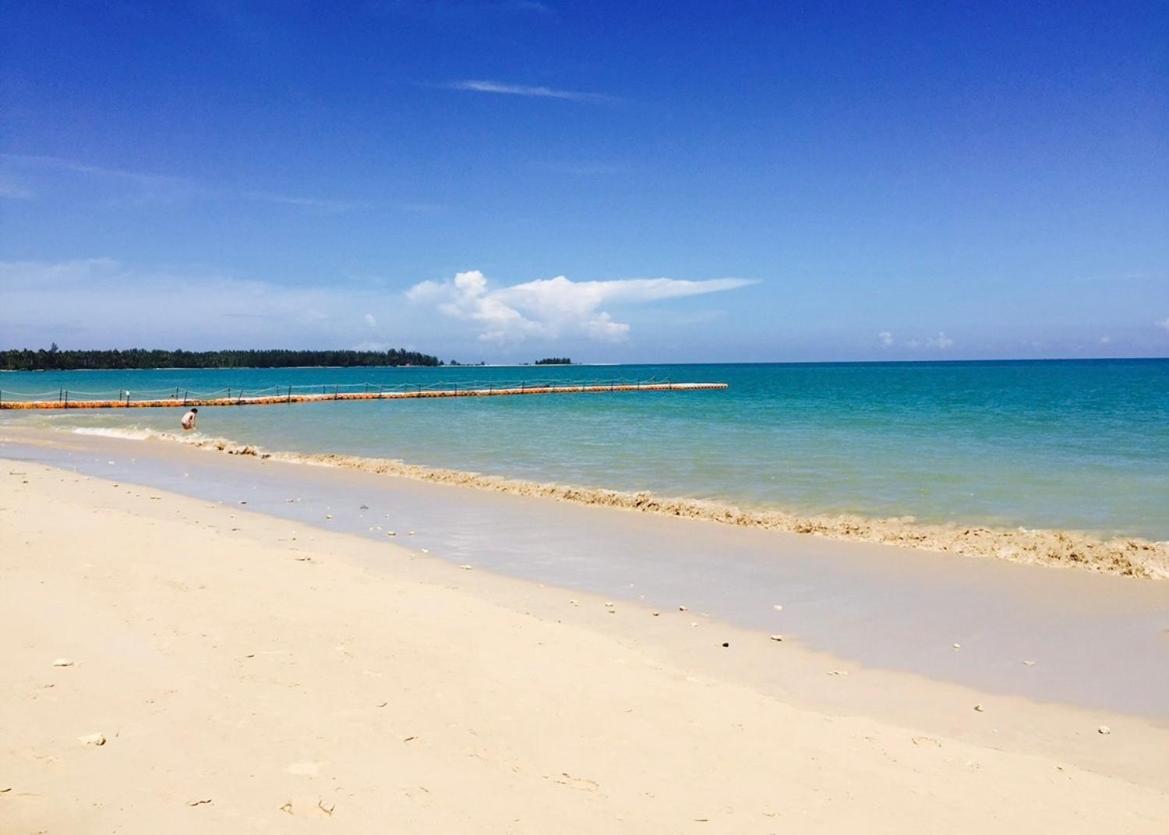 Ao Thong Beach Resort Bang Sak Bagian luar foto
